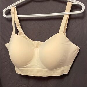 Women’s Truekind Cream Wireless Bra Size 2XL